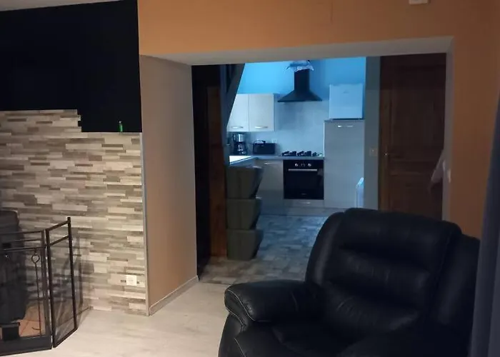 Demeure De La Vielle Tour Lägenhet *